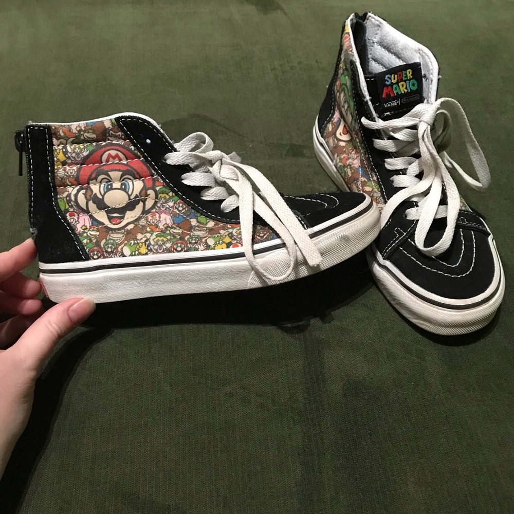 Super Mario Vans